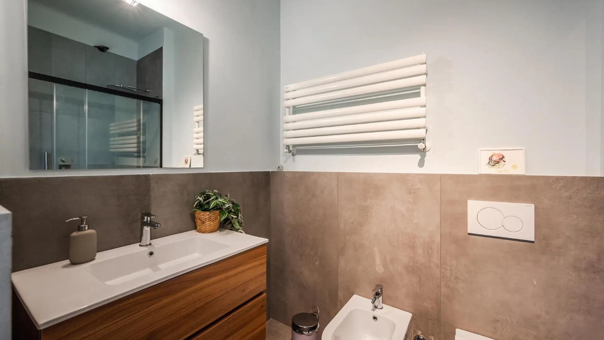 Padova'S Nest - Close To Metro Milan Apartment